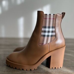 Burberry Italian-Made Leather Ankle Boots